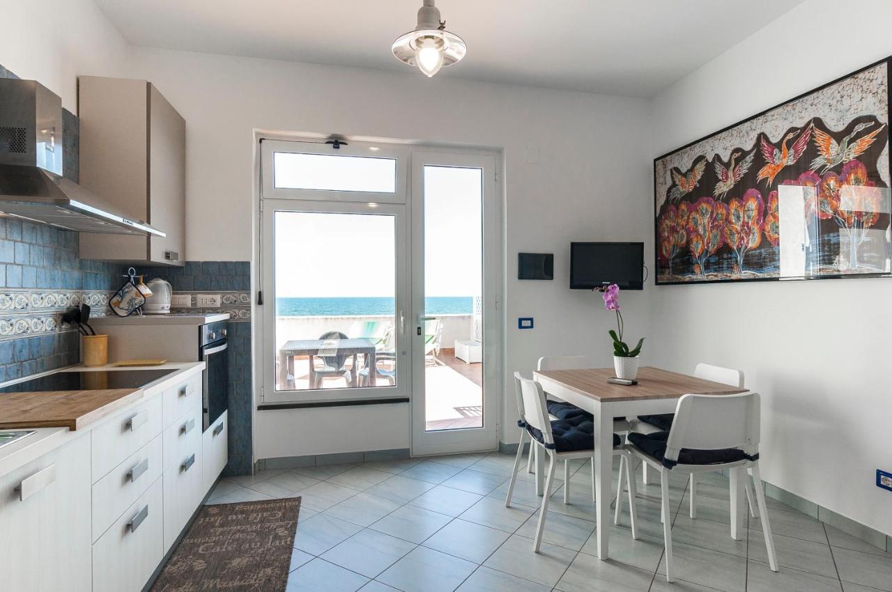 Apartamento Domus Hormiae Formia Exterior foto